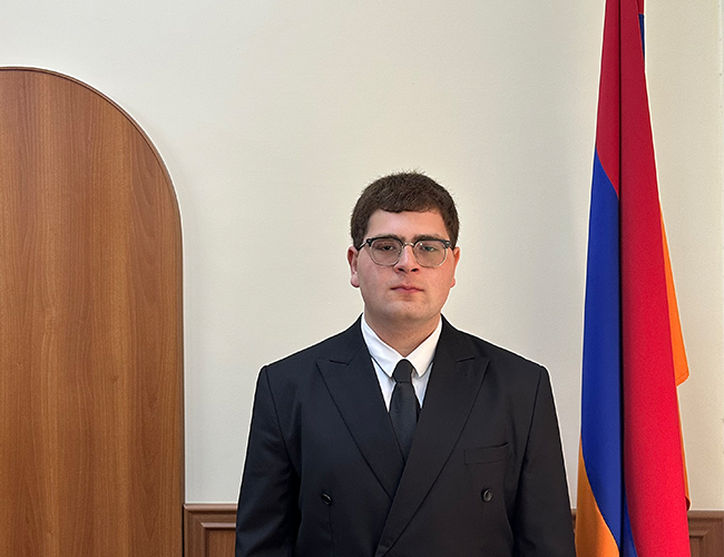 Ղարիբյան Հովհաննես