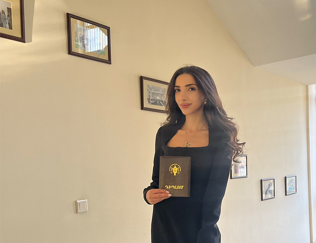 Սաֆարյան Մանե
